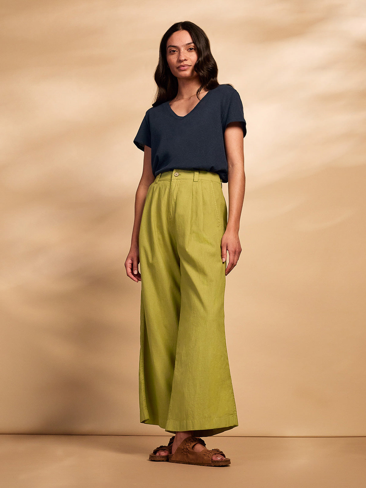 Linen Blend Pleated Front Cropped Pant – Celtic & Co. US