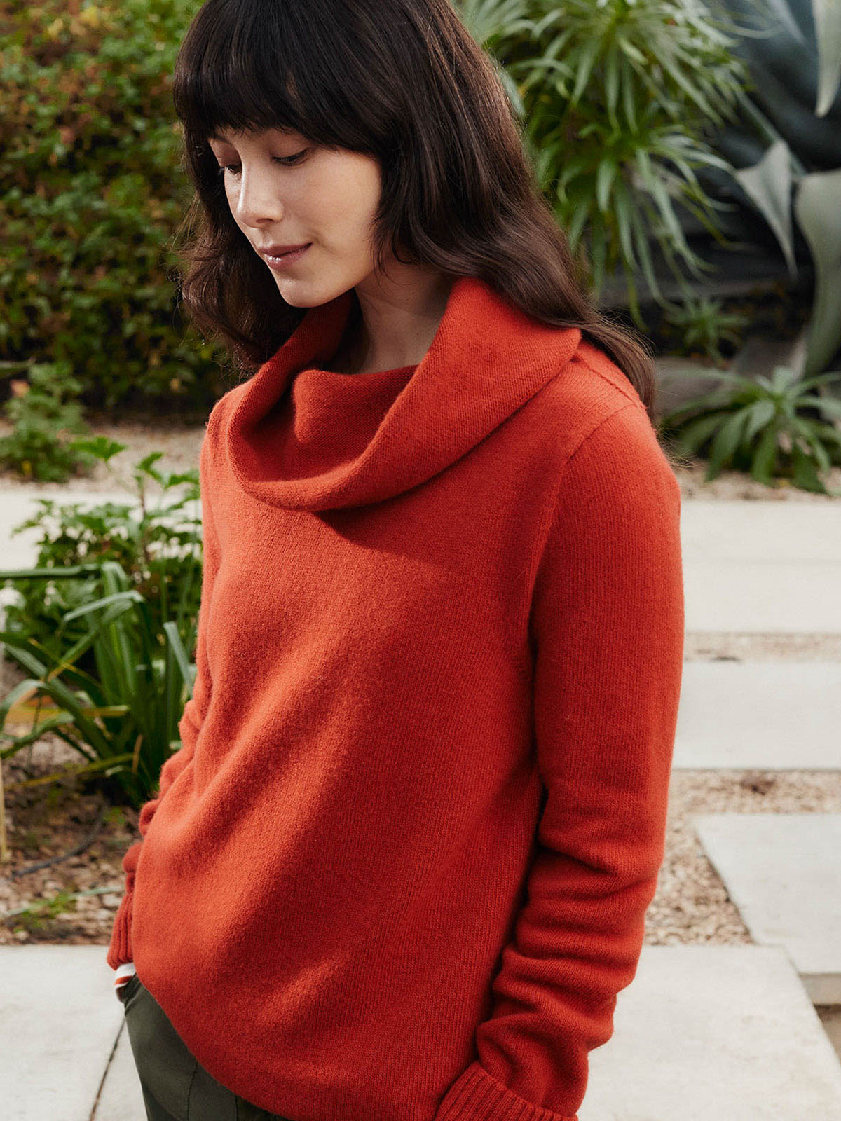 Supersoft Slouchy Turtle Neck Sweater – Celtic & Co. US